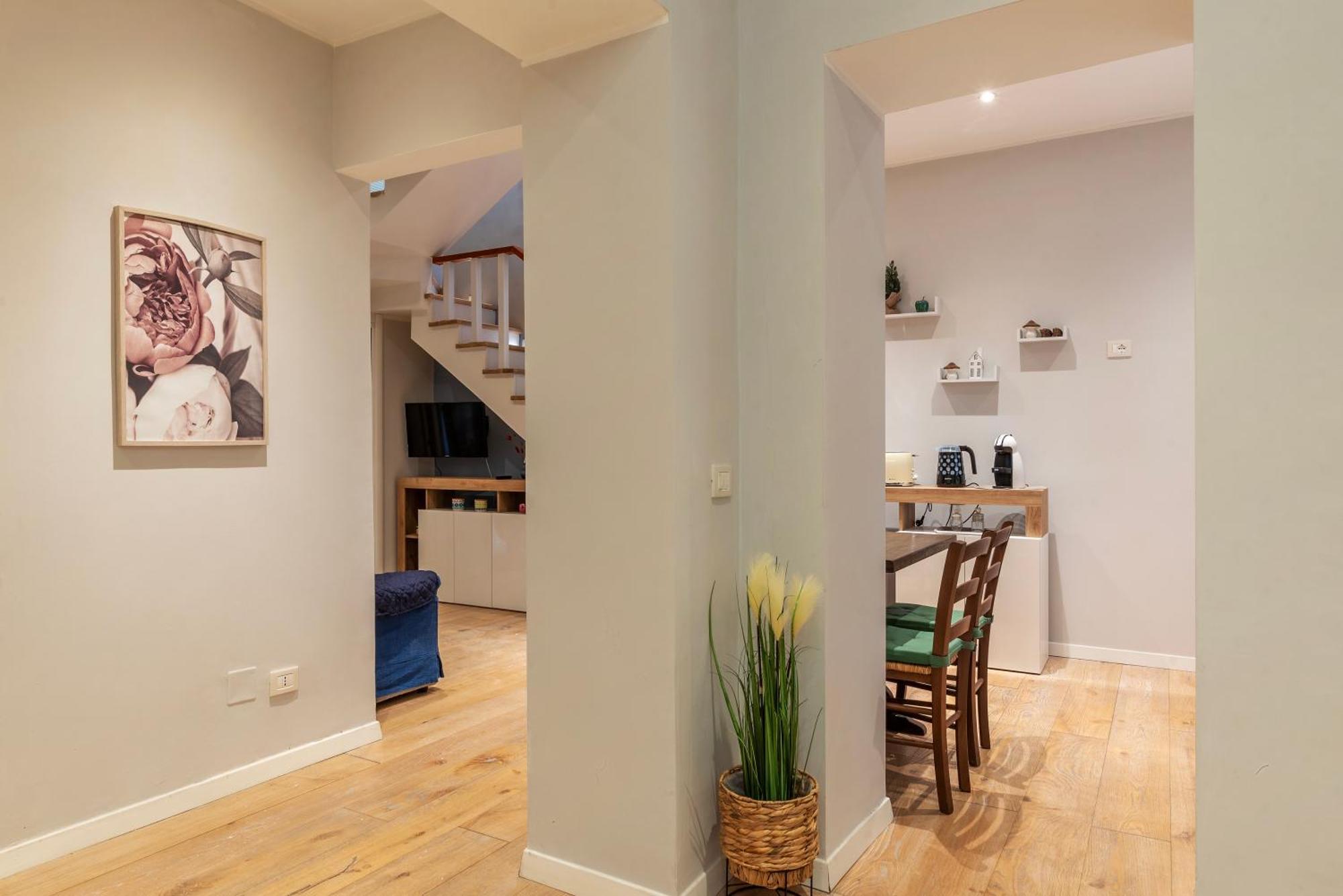 Apartment Mm Piramide Rom